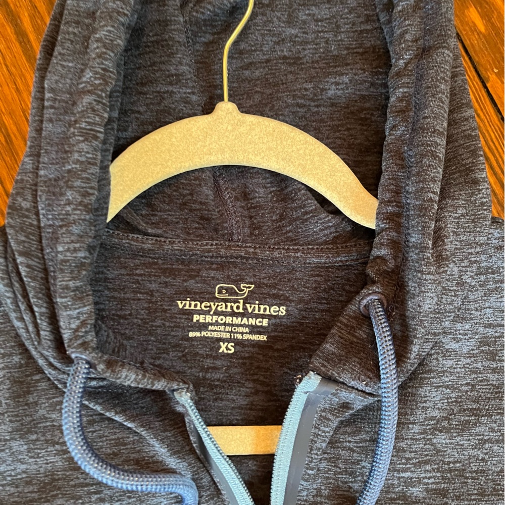 Women’s Vineyard Vines Performance Pullover - image 3